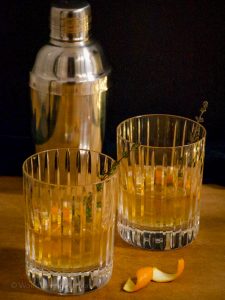 Classic Old Fashioned with Thyme | Klassischer Old Fashioned mit Thymian