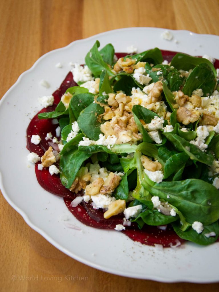 Rote Beete Salat mit Ziegen-Feta-Käse &amp; Walnüssen – World Loving Kitchen