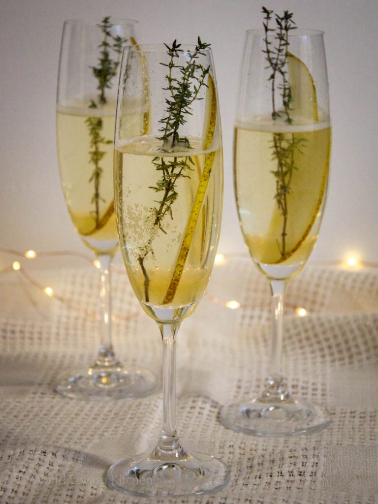 Champagner Cocktail mit Birne &amp; Thymian – World Loving Kitchen