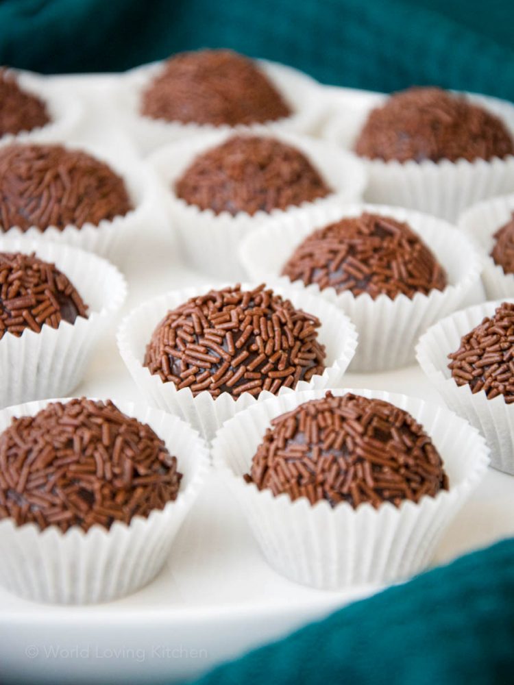 Brigadeiro | Brasilianische Trüffel-Pralinen – World Loving Kitchen
